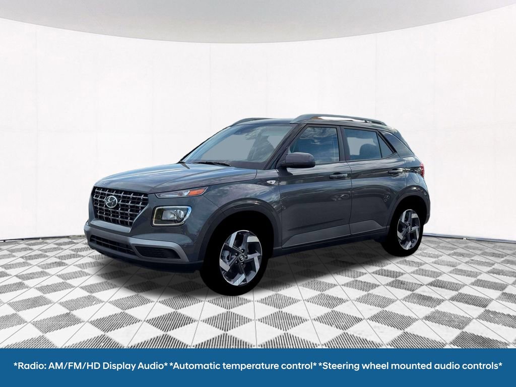 New 2026 Hyundai Venue SEL FWD image 2