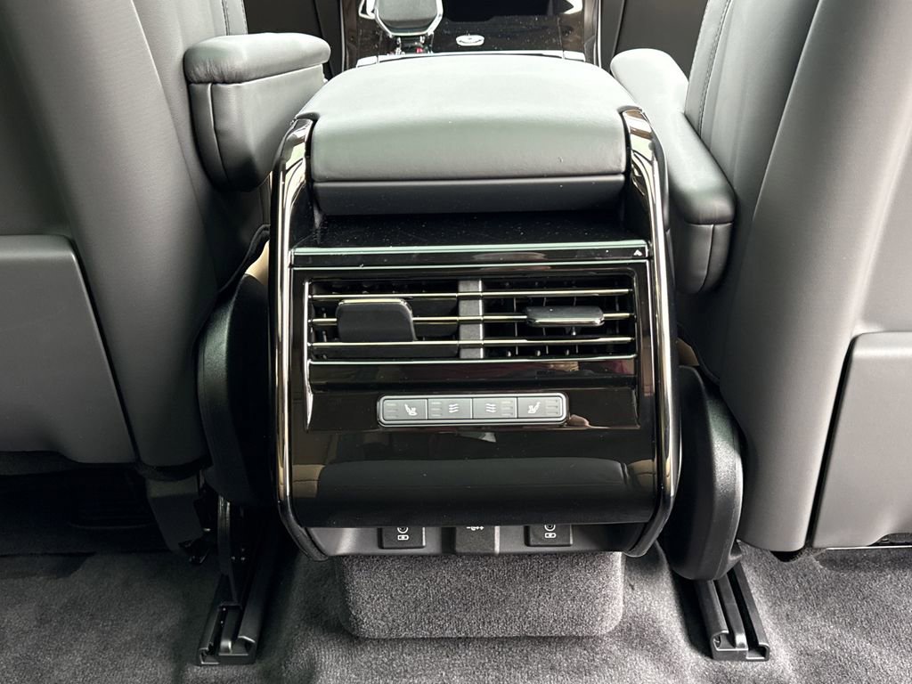 New 2026 Land Rover Range Rover Sport Dynamic SE image 20