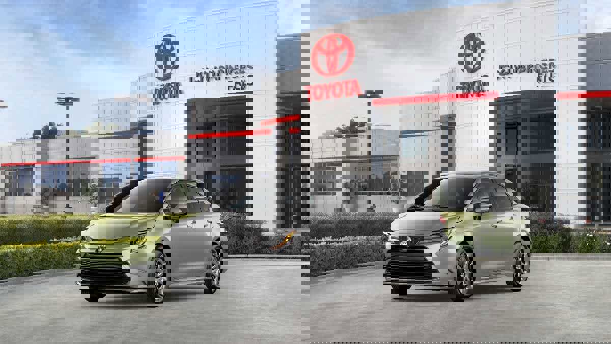 New 2026 Toyota Corolla LE FWD image 1