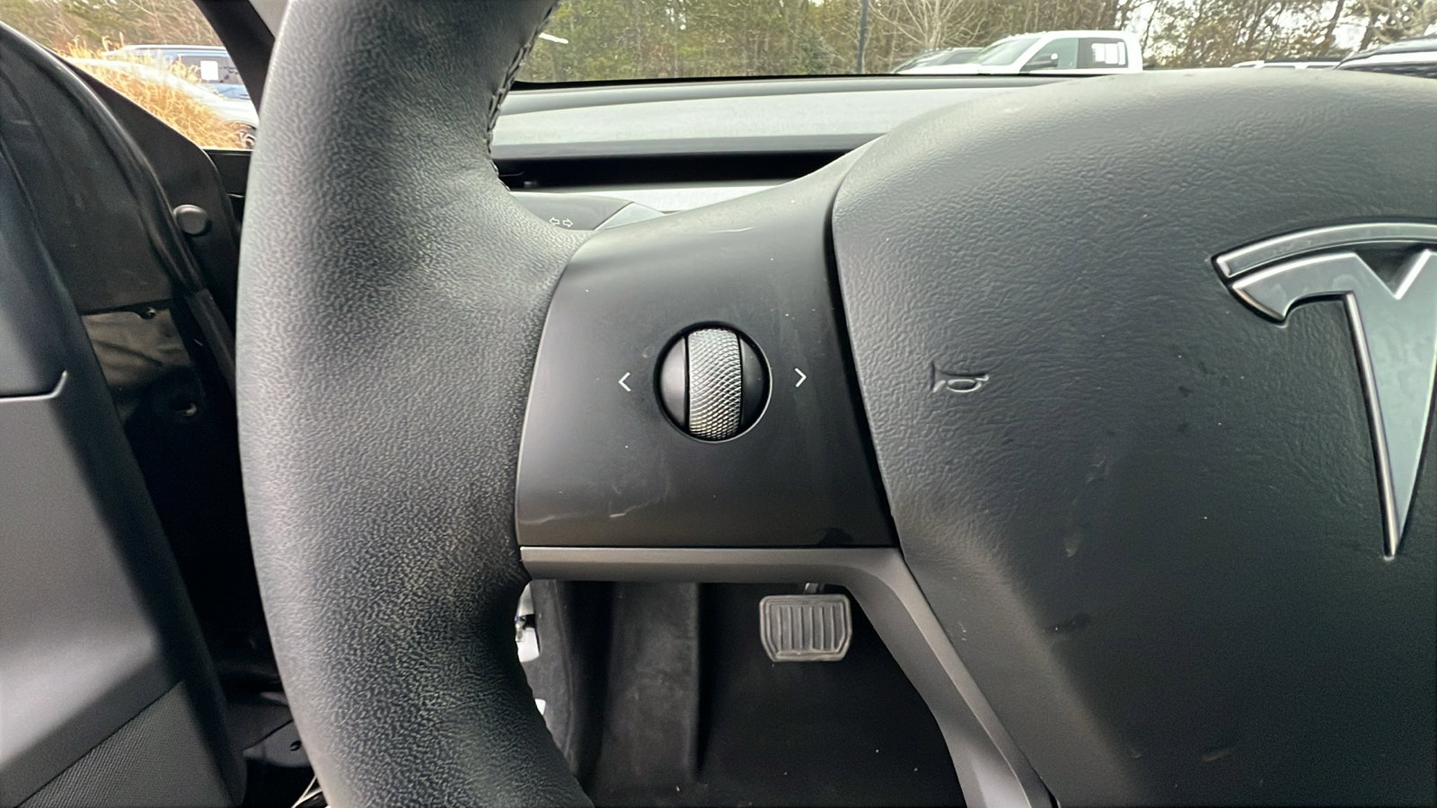 Used 2021 Tesla Model Y Long Range image 26