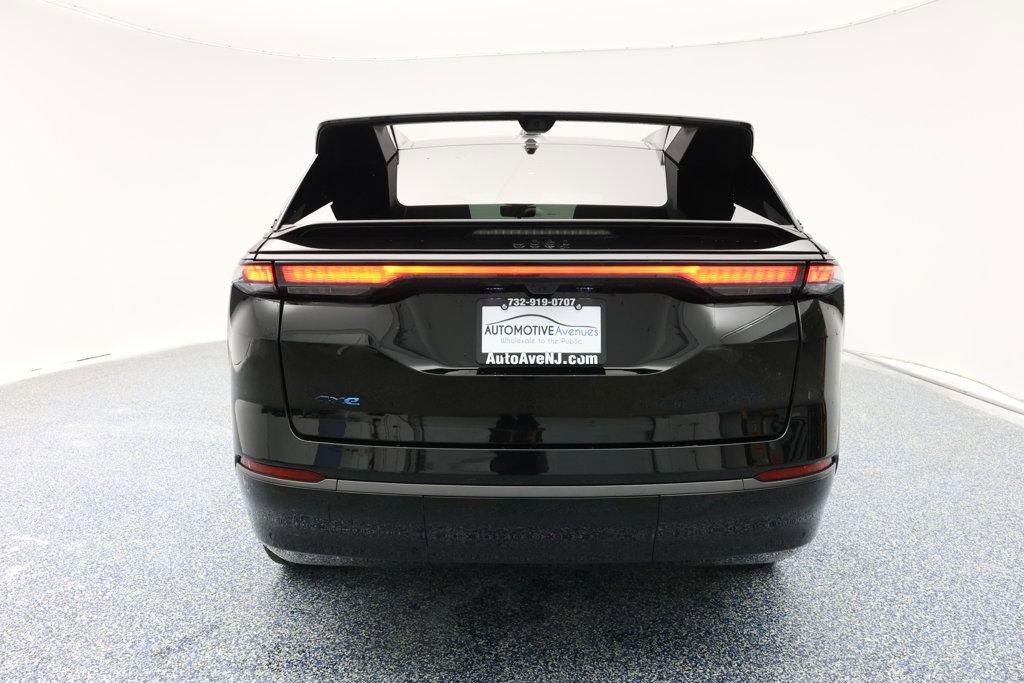 Used 2024 Jeep Wagoneer Launch Edition image 4