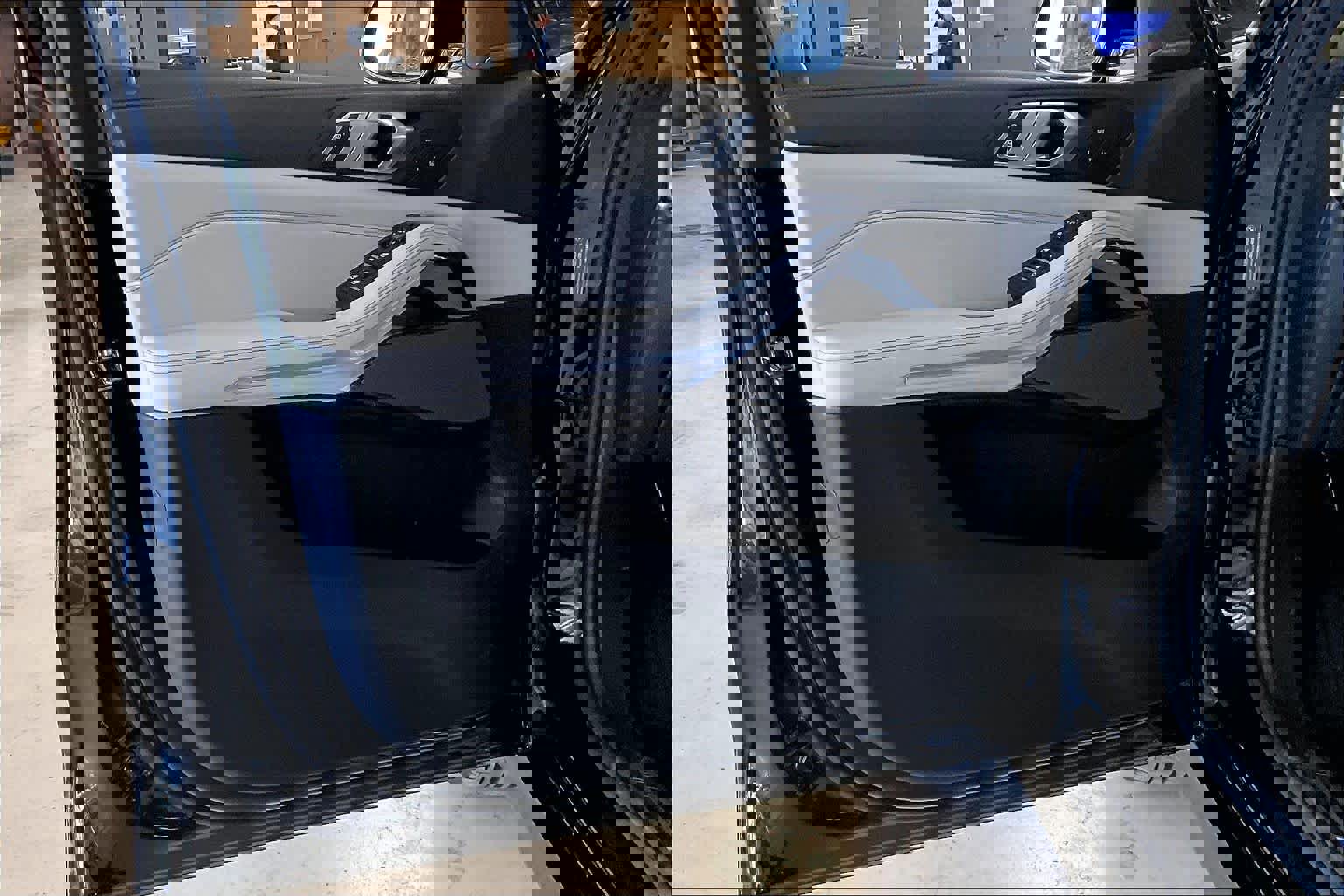 New 2026 BMW X5 sDrive40i image 10