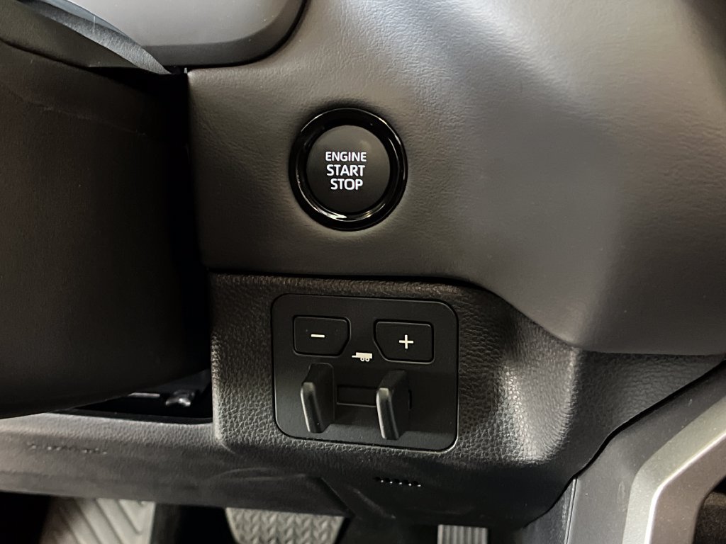 New 2026 Toyota Tundra Platinum AWD/4WD image 28