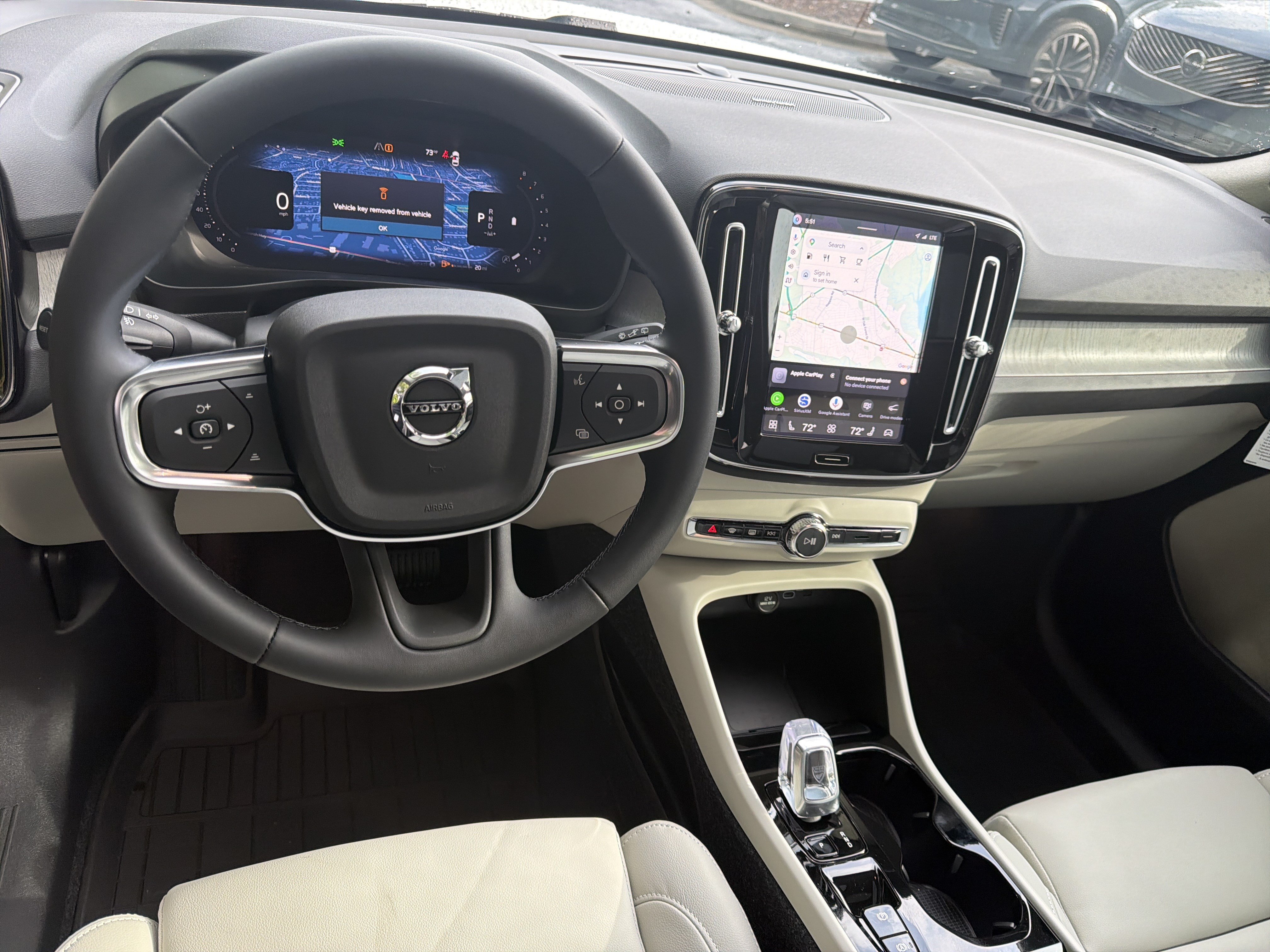 New 2026 Volvo XC40 B5 Ultra w/ Protection Package Premier AWD/4WD image 18