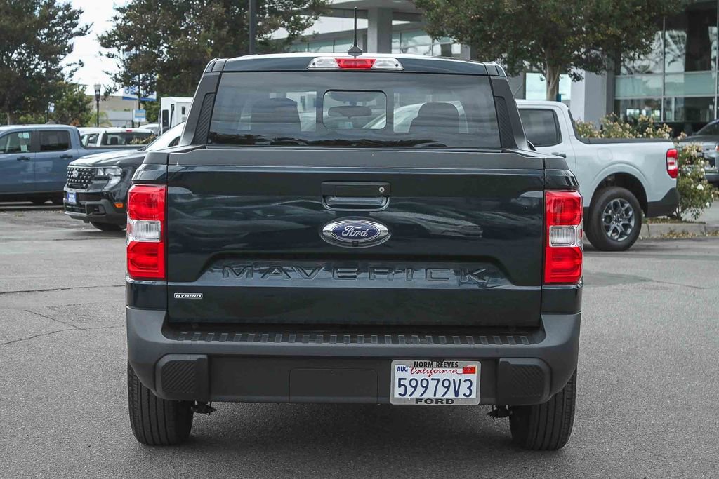 Used 2023 Ford Maverick Lariat FWD image 8