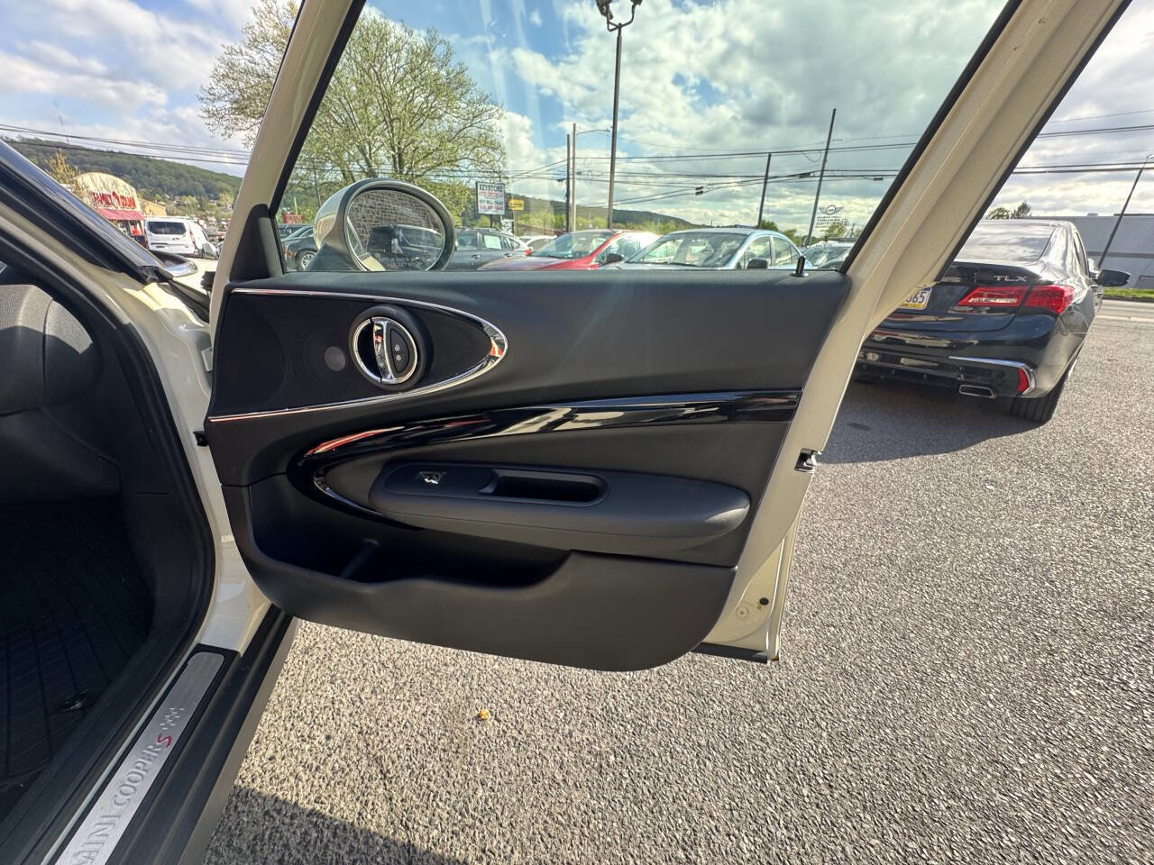 Used 2018 MINI Cooper Clubman S AWD/4WD image 23
