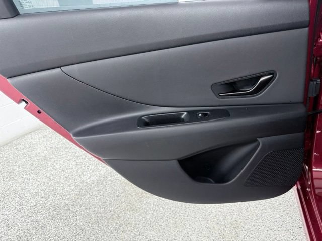 Used 2025 Hyundai Elantra Sport FWD image 20