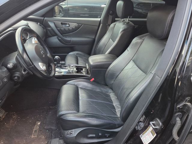 Used 2017 INFINITI QX70 AWD w/ Premium Package image 9