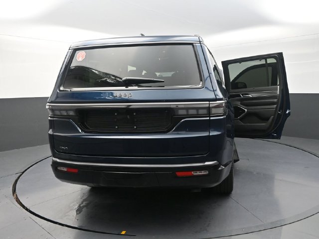 New 2026 Jeep Grand Wagoneer Limited AWD/4WD image 40