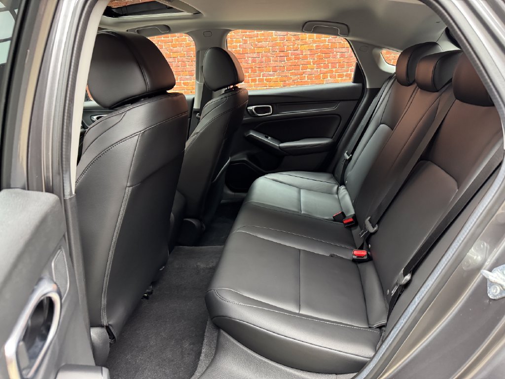 Used 2025 Acura Integra FWD image 24