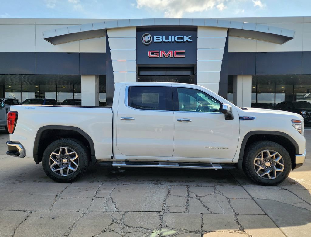 New 2026 GMC Sierra 1500 SLT image 3