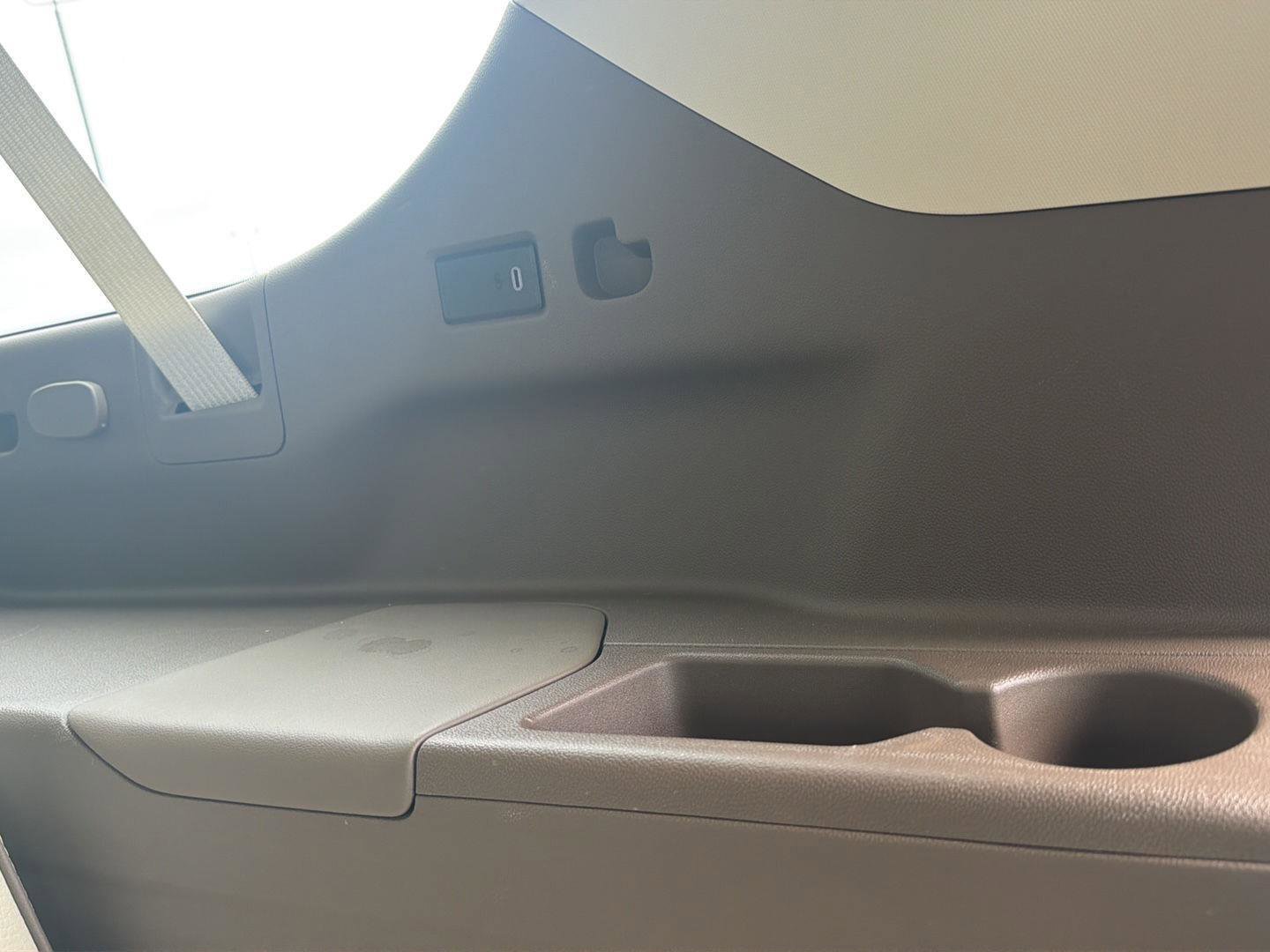 Used 2024 GMC Sierra 1500 AT4X image 23