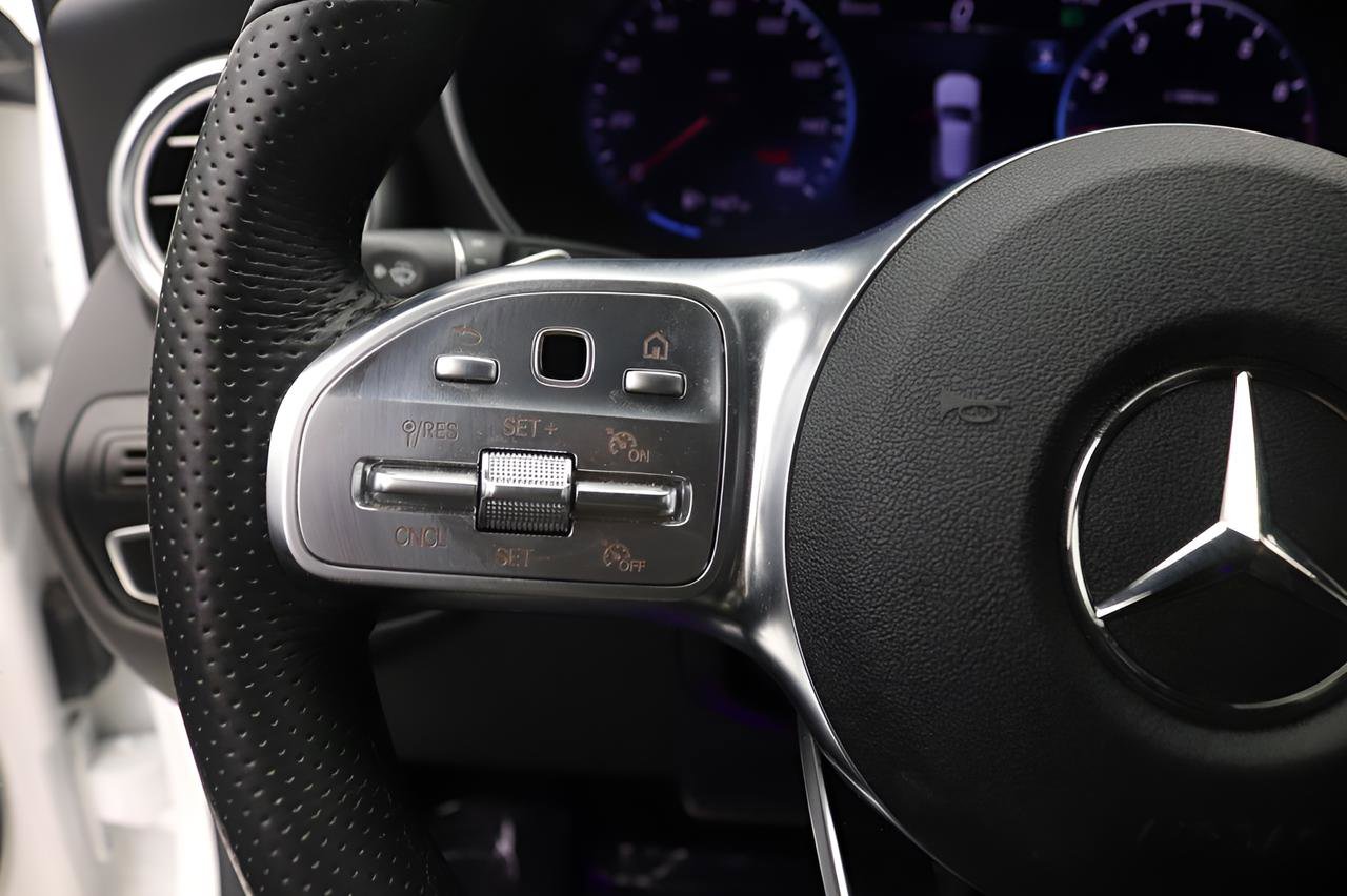 Certified 2022 Mercedes-Benz GLC 300 image 10