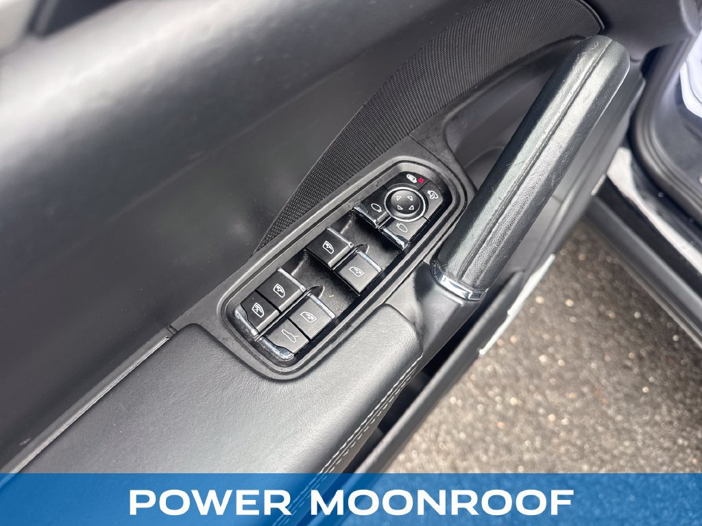 Used 2011 Porsche Cayenne Turbo AWD/4WD image 12