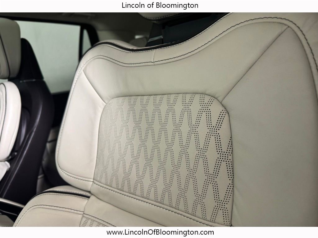 Certified 2023 Lincoln Navigator Black Label AWD/4WD image 44