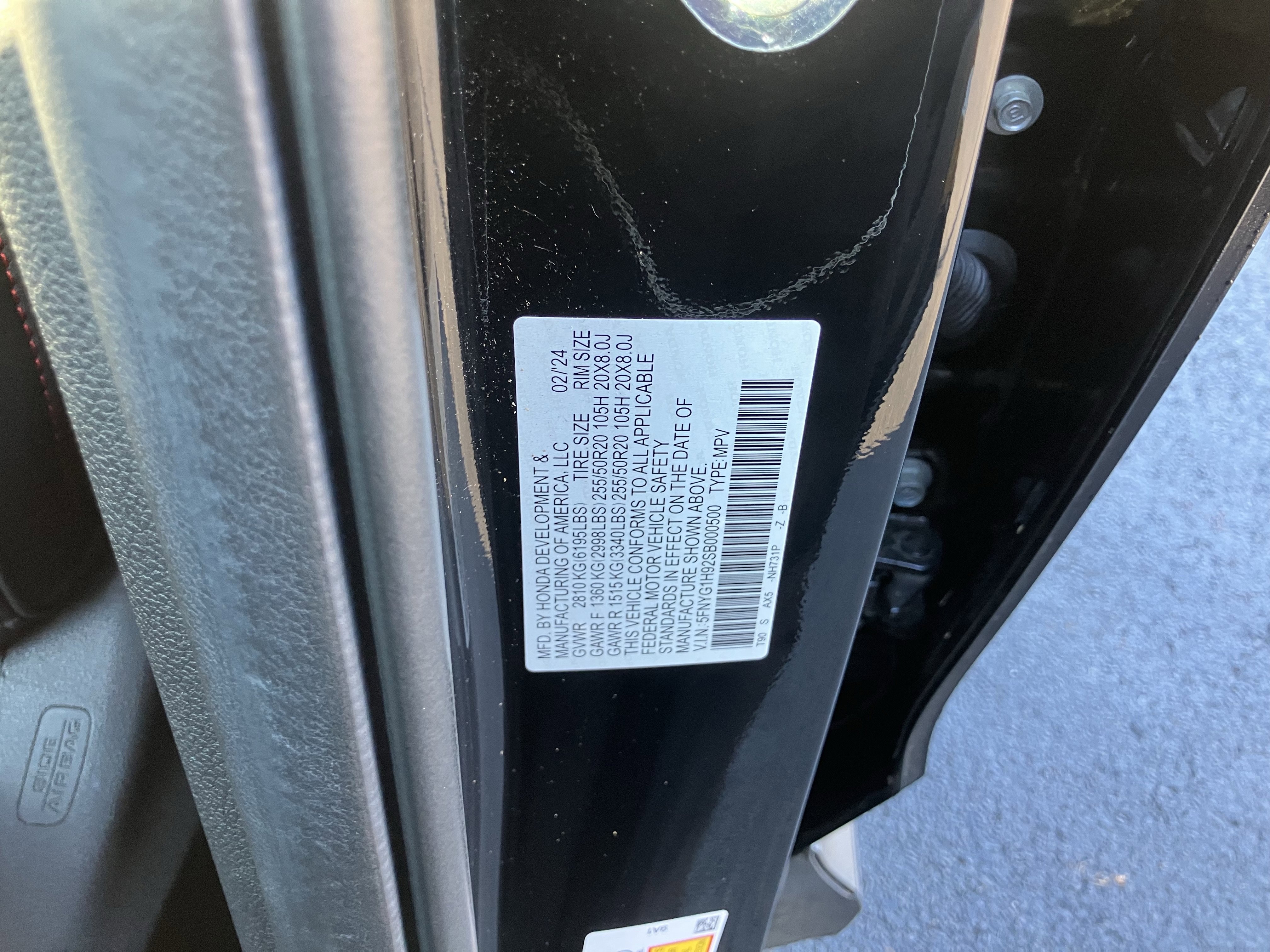 Certified 2025 Honda Pilot Black Edition image 31