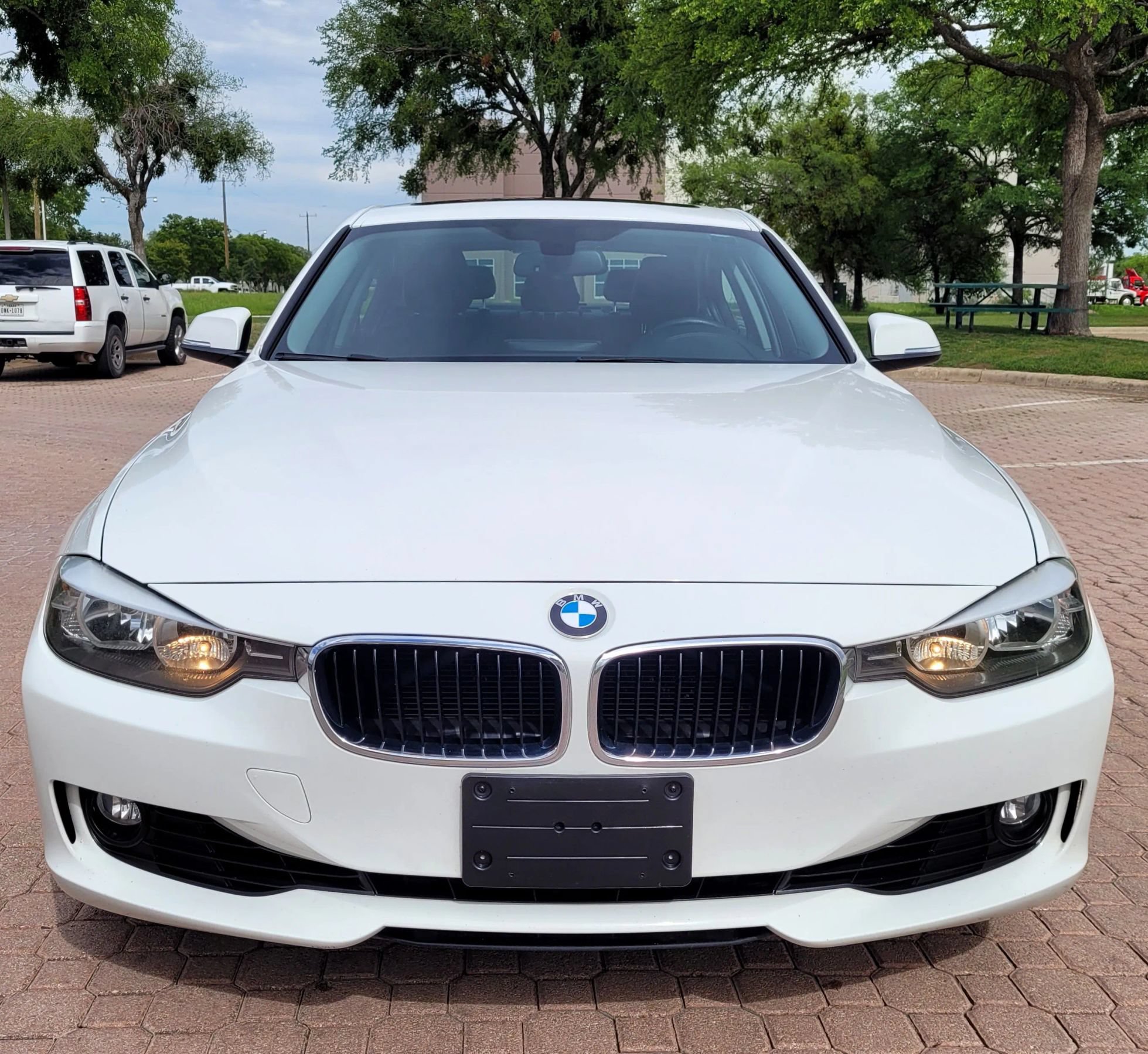 Used 2014 BMW 328i Sedan RWD image 2