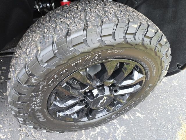 New 2026 Chevrolet Silverado 2500 LTZ w/ Trail Boss Package AWD/4WD image 9