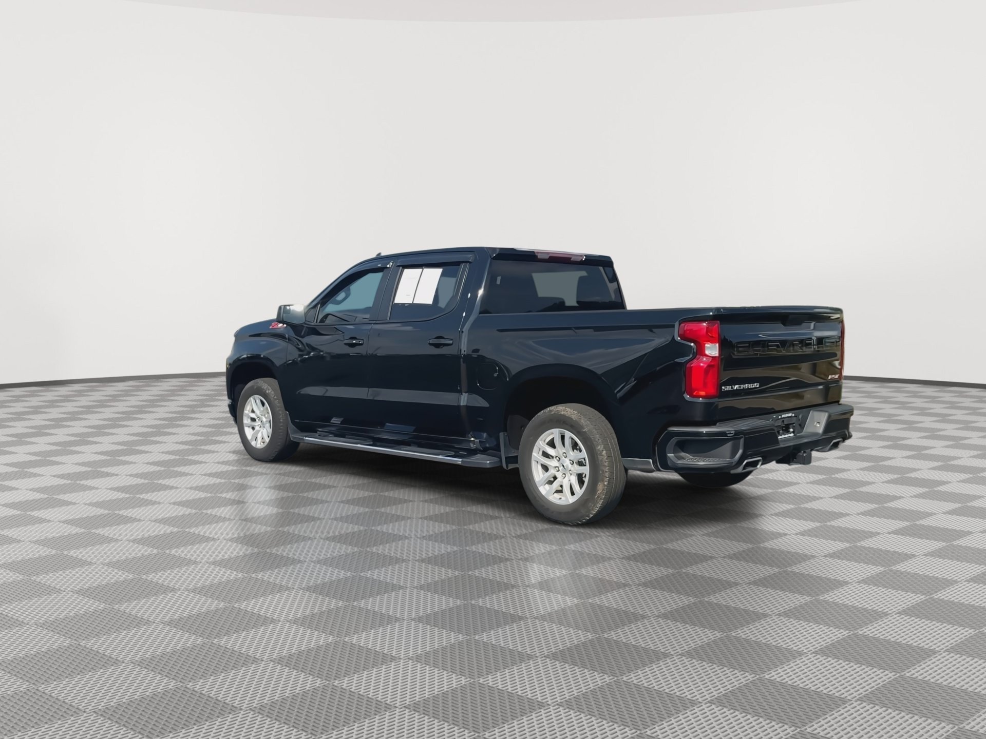Certified 2021 Chevrolet Silverado 1500 RST AWD/4WD image 6