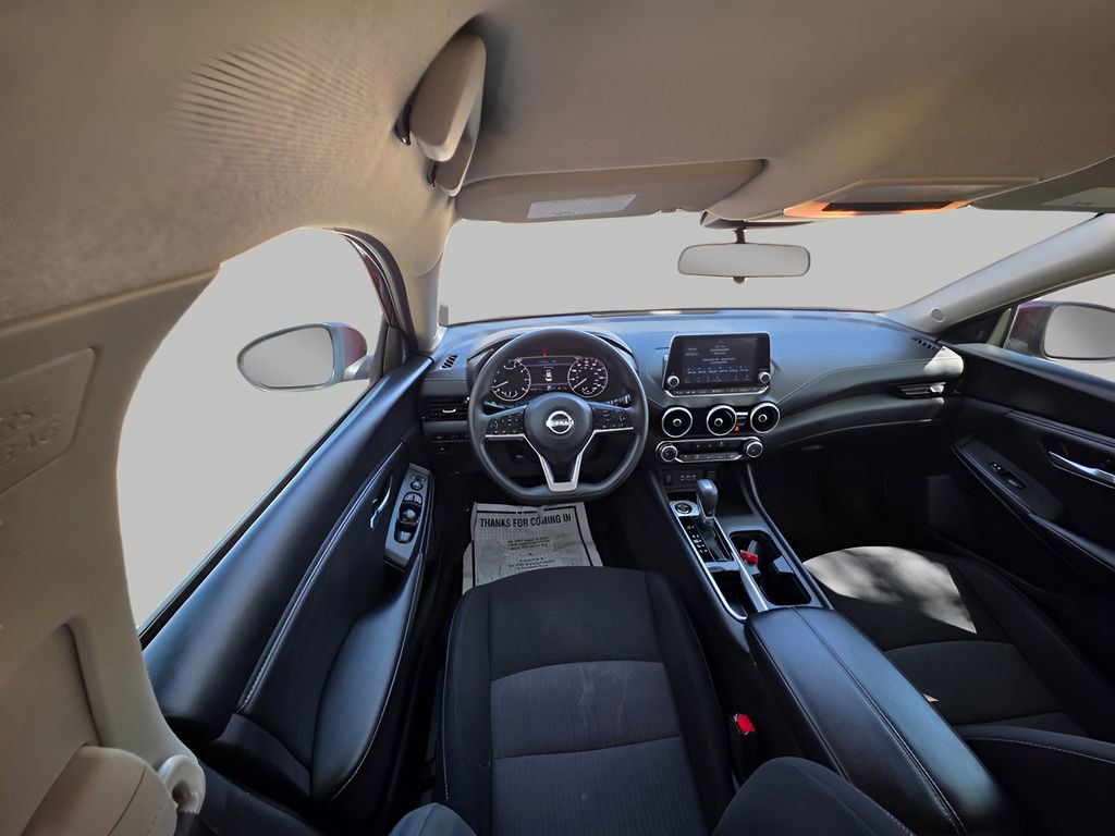 Used 2024 Nissan Sentra SV image 13