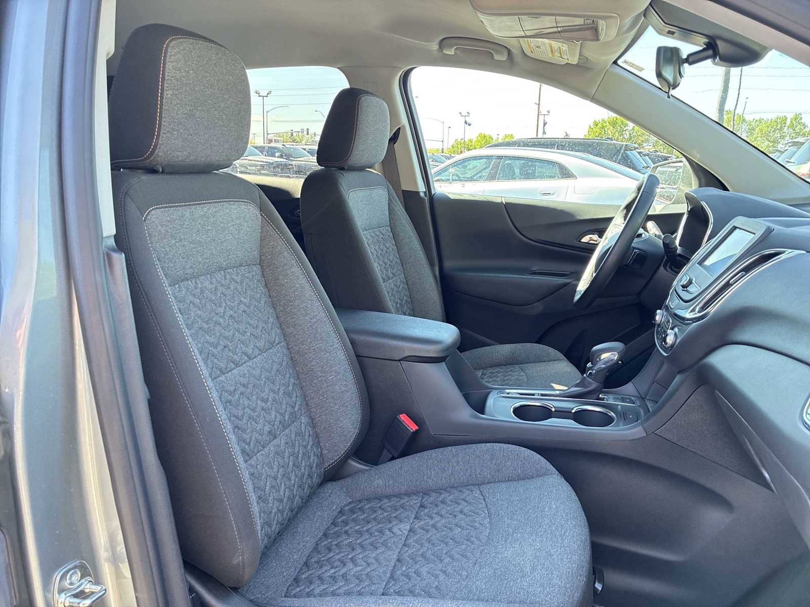 Used 2024 Chevrolet Equinox LT AWD/4WD image 22