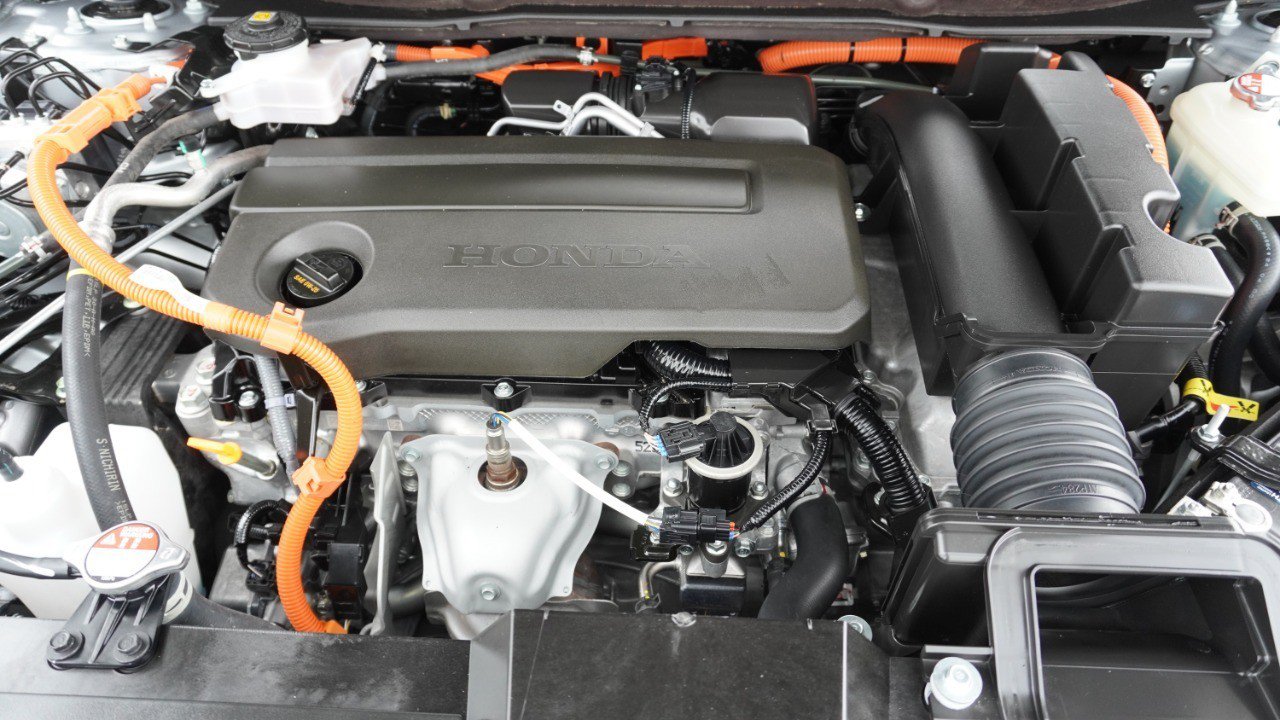 Used 2025 Honda CR-V Sport Touring image 35