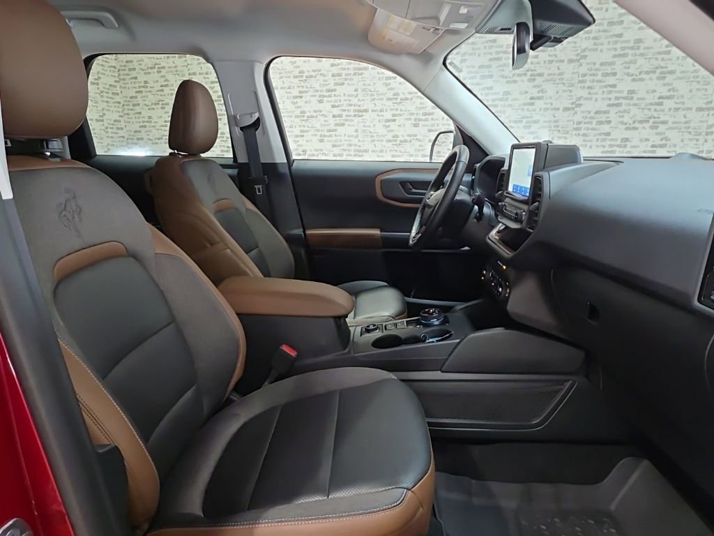 Used 2021 Ford Bronco Sport Outer Banks image 11