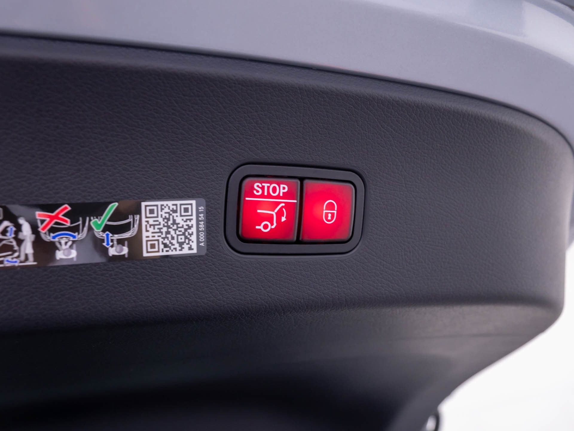 New 2026 Mercedes-Benz GLC 300 4MATIC image 34