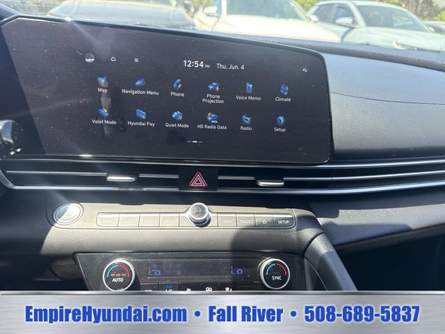 Certified 2024 Hyundai Elantra SEL FWD image 19