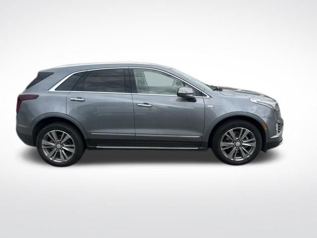 Certified 2022 Cadillac XT5 Premium Luxury w/ Technology Package FWD image 6
