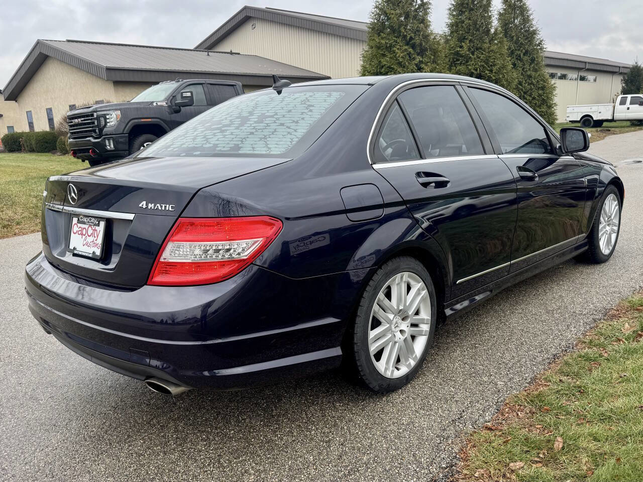 Used 2009 Mercedes-Benz C 300 4MATIC Sedan image 6