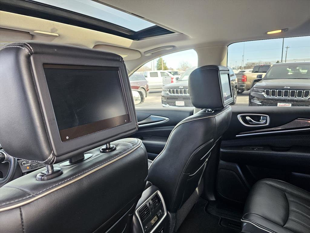 Used 2020 INFINITI QX60 Luxe w/ Essential Package image 16