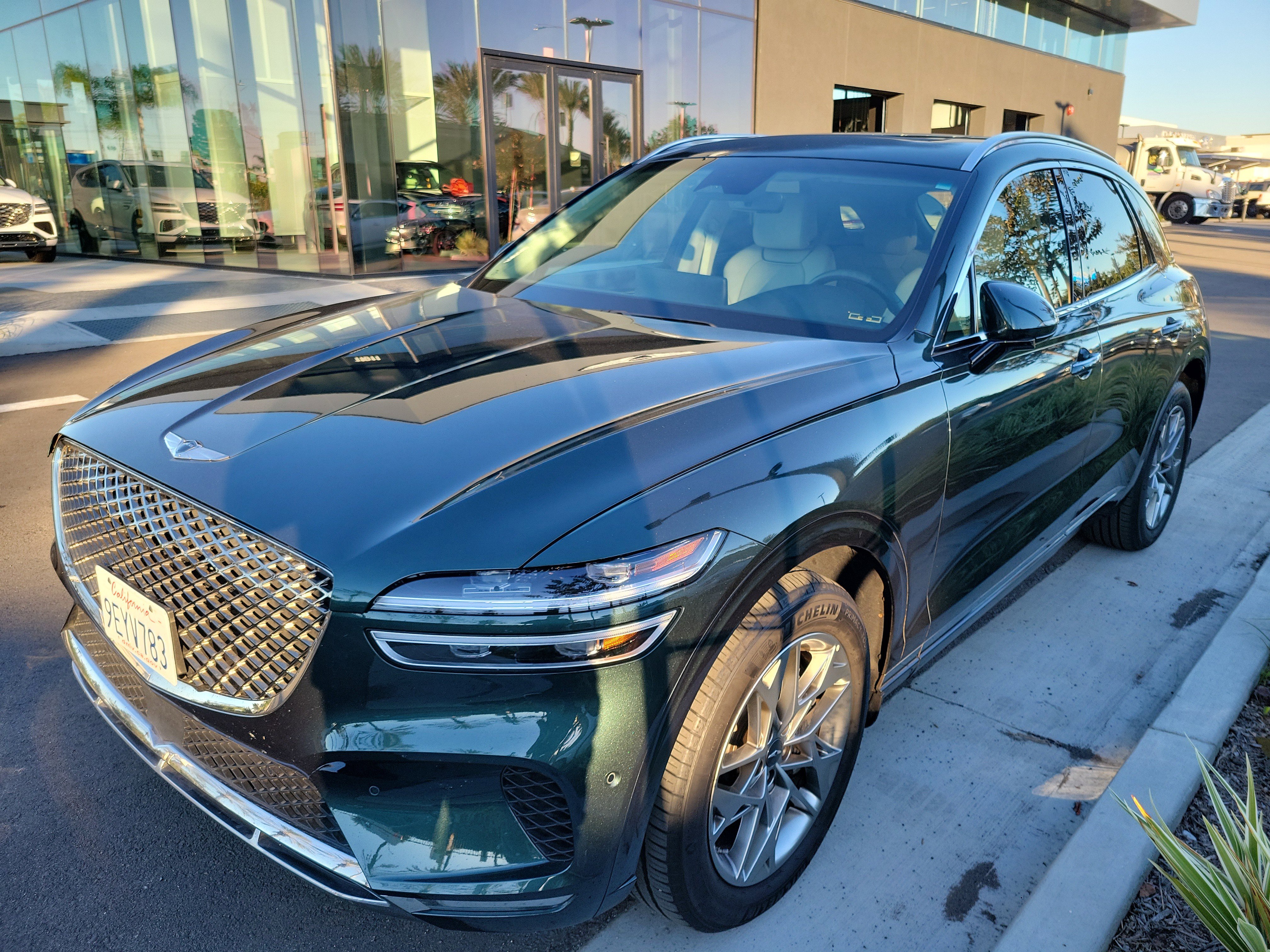 Used 2023 Genesis GV70 2.5T w/ Advanced Package