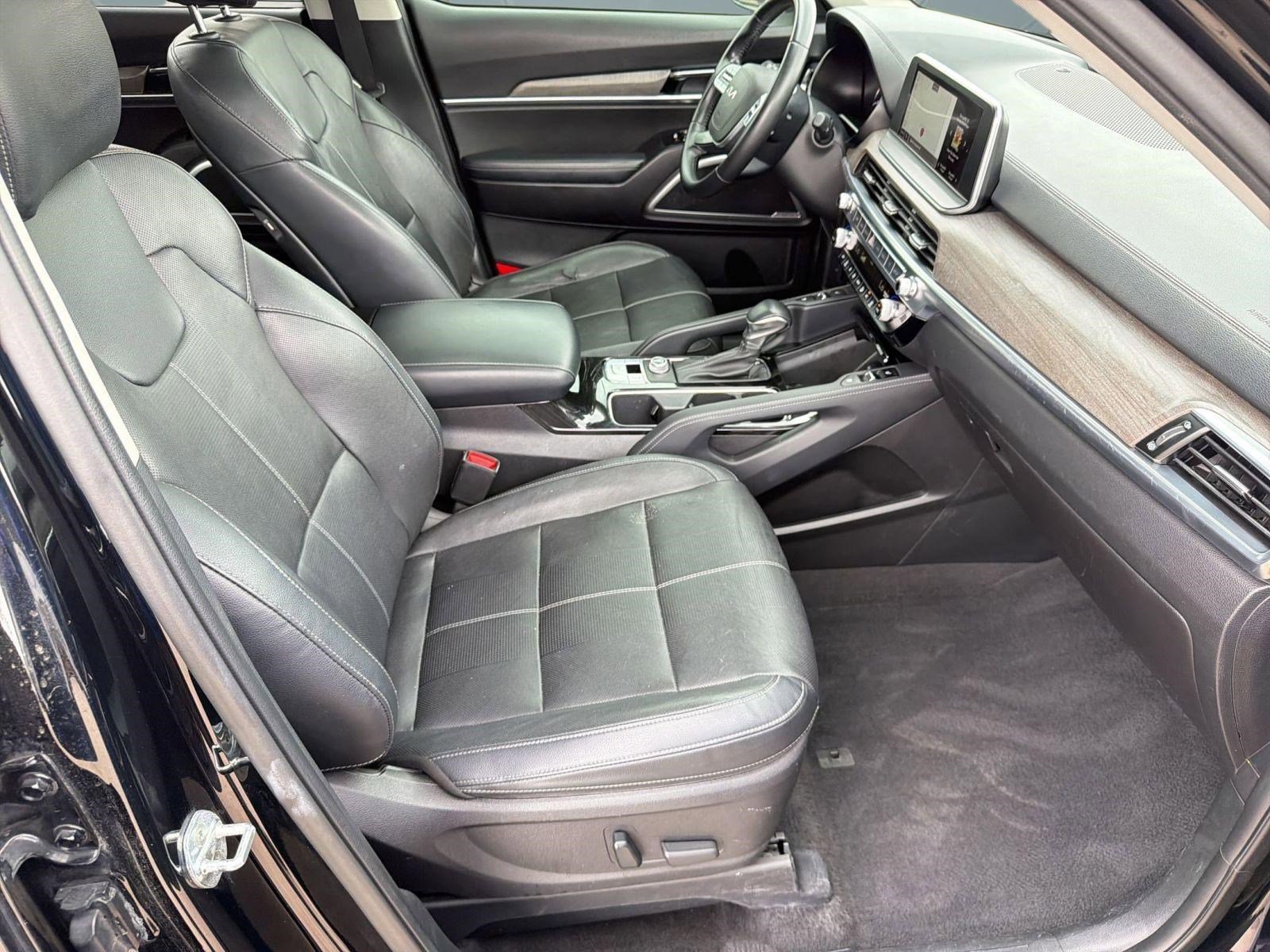 Used 2022 Kia Telluride EX w/ EX Premium Package image 29