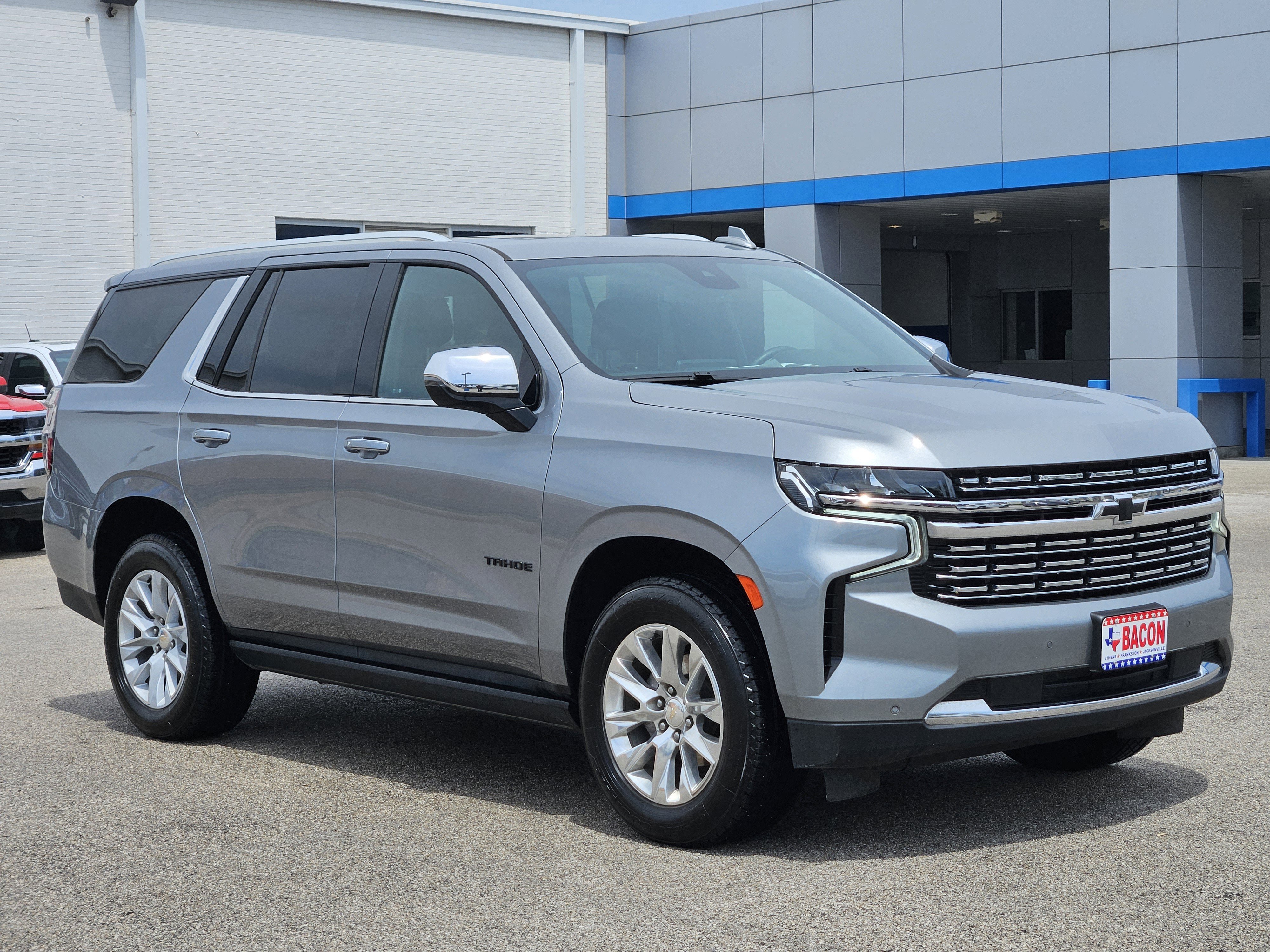 Used 2023 Chevrolet Tahoe Premier RWD image 3