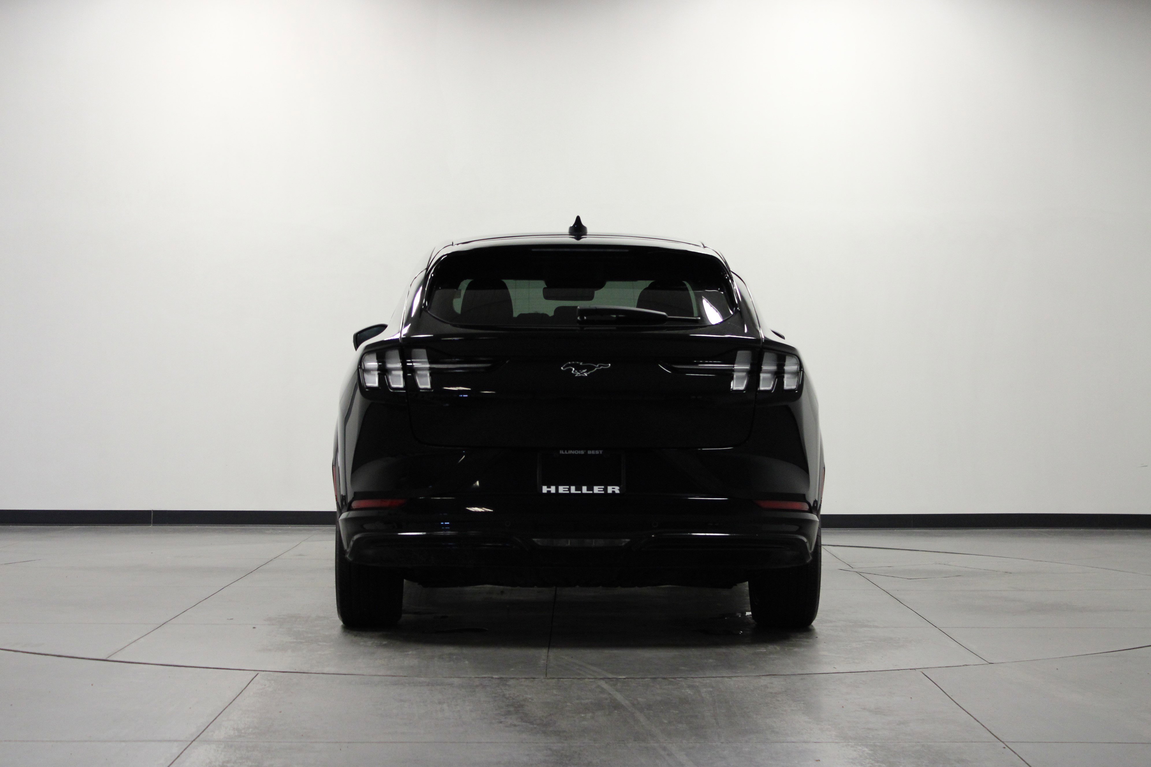 Used 2024 Ford Mustang Mach-E Premium image 5