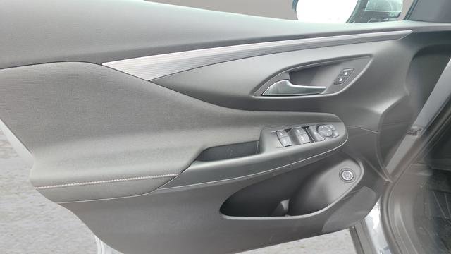 New 2026 Buick Envista Sport Touring FWD image 20