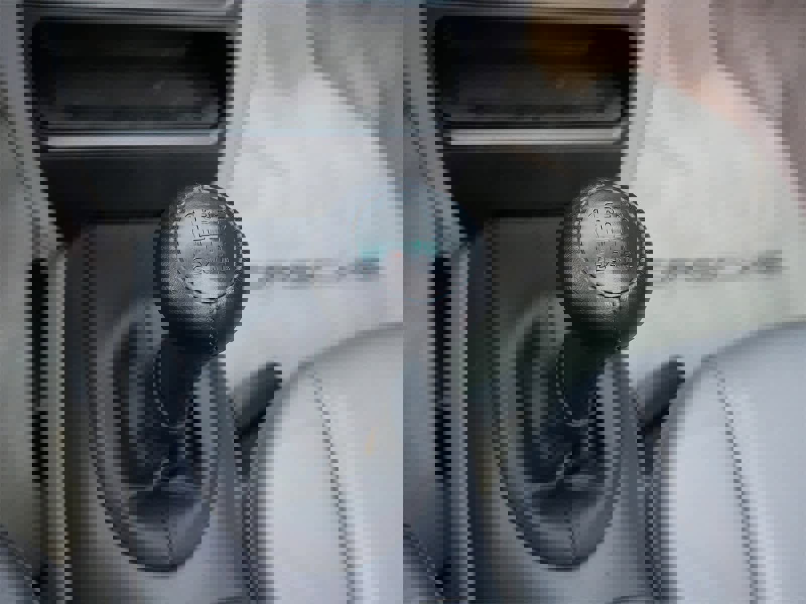 Used 1998 Porsche Boxster image 13