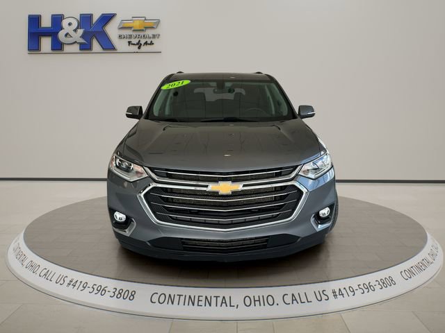 Used 2021 Chevrolet Traverse LT image 2