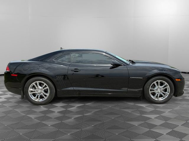 Used 2015 Chevrolet Camaro LS RWD image 6