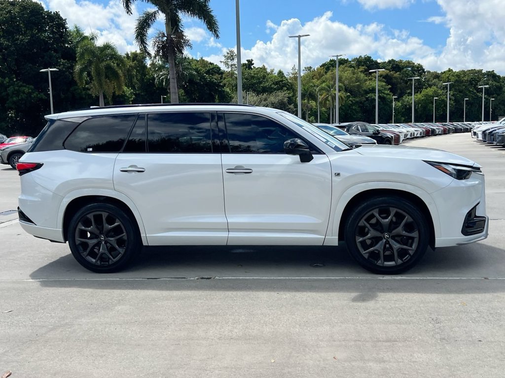 Certified 2025 Lexus TX 500h AWD w/ Technology Package image 8