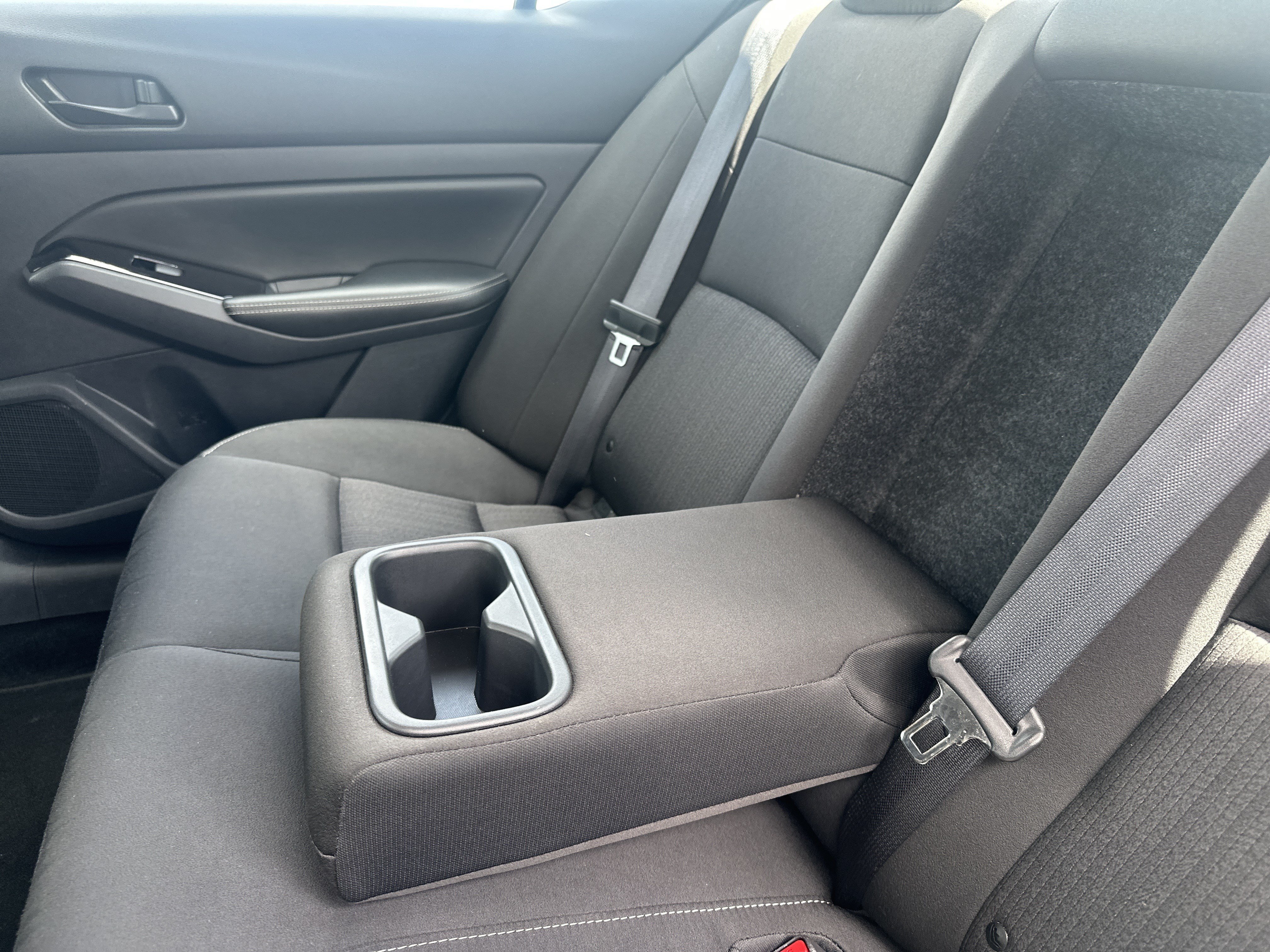 Used 2023 Nissan Altima 2.5 SV FWD image 29