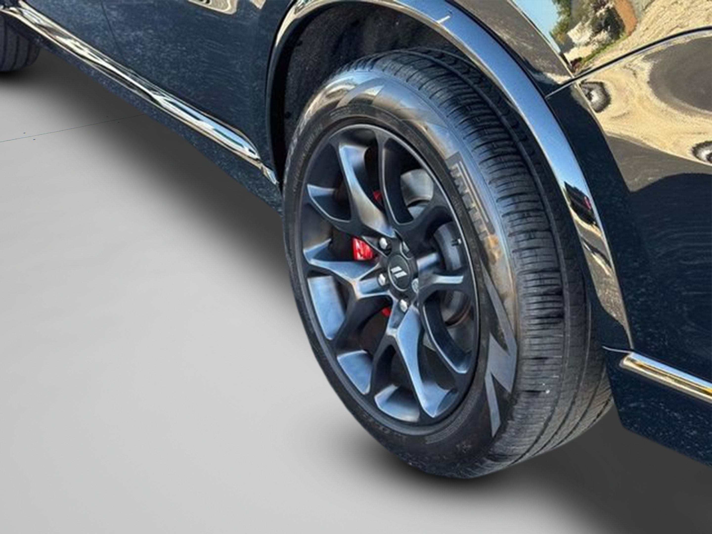 Used 2023 Dodge Durango R/T w/ Tow 'N Go Package AWD/4WD image 35