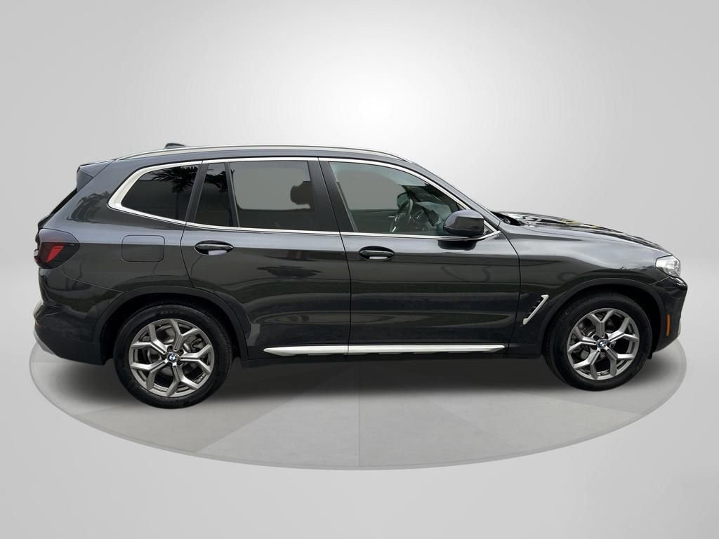 Used 2024 BMW X3 xDrive30i image 8