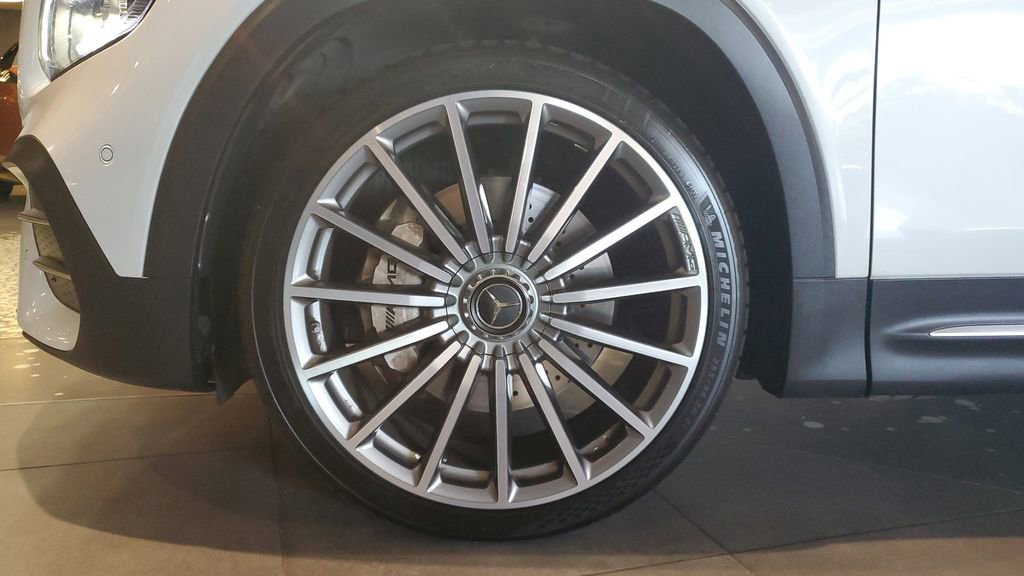 Used 2022 Mercedes-Benz GLB 35 AMG 4MATIC image 7