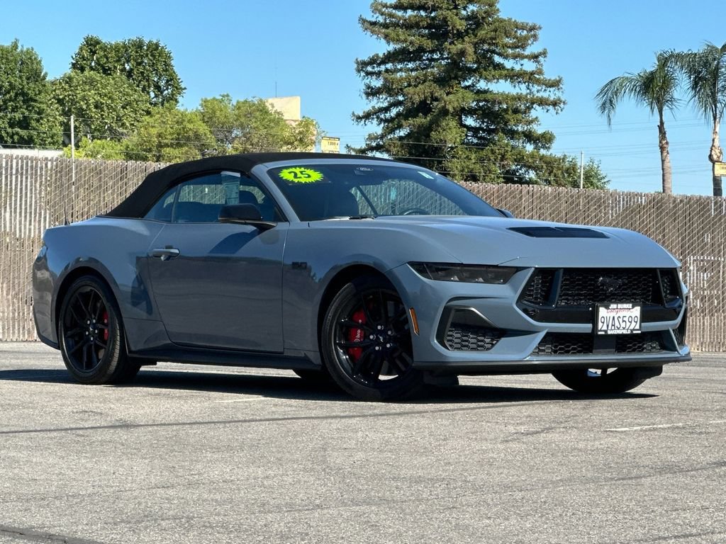 Certified 2025 Ford Mustang GT Premium RWD image 2