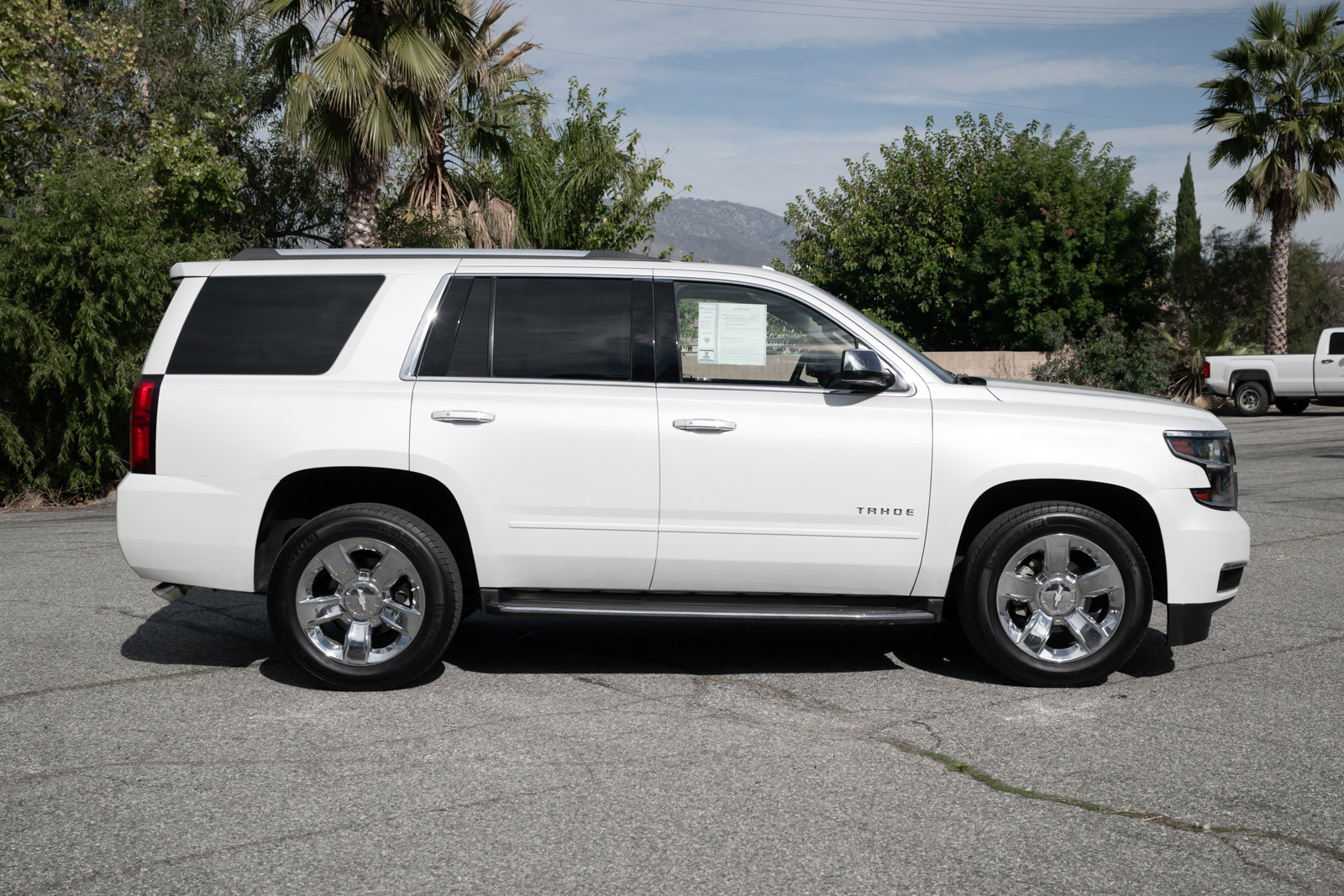 Used 2017 Chevrolet Tahoe Premier image 3