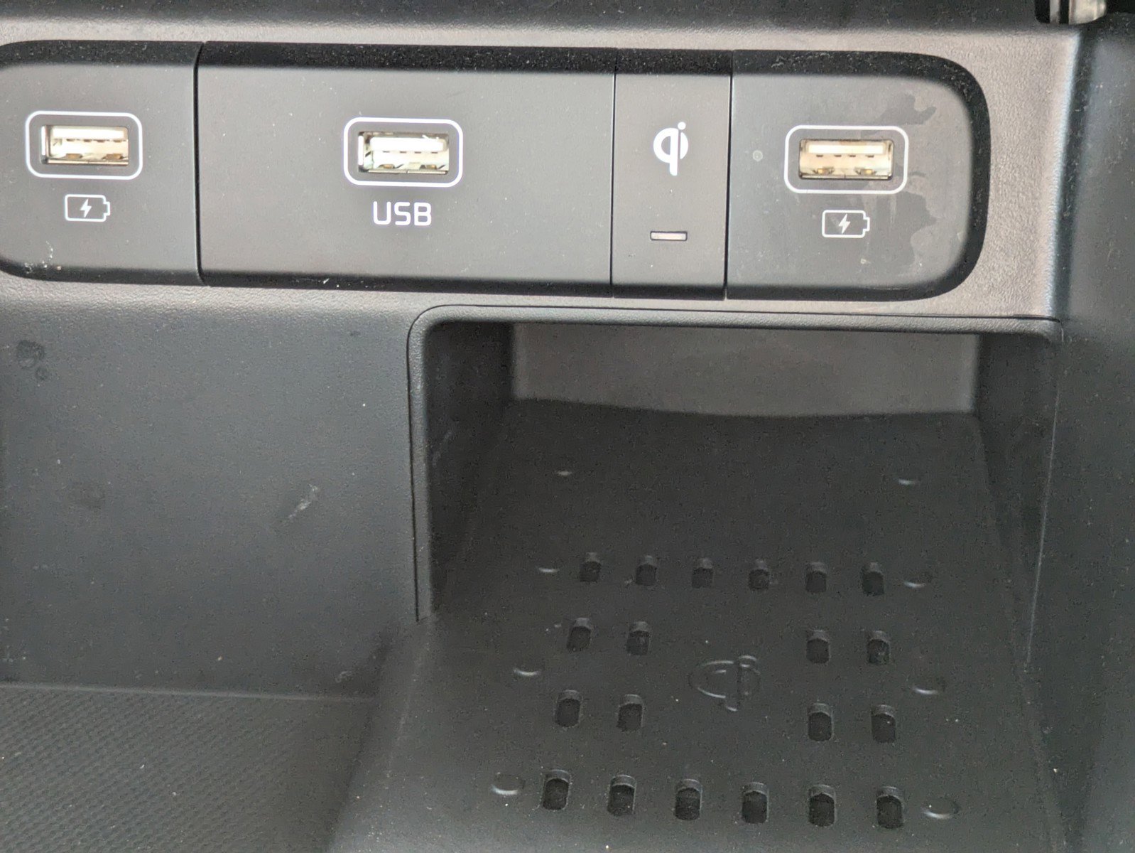 Certified 2023 Kia Sorento SX FWD image 29