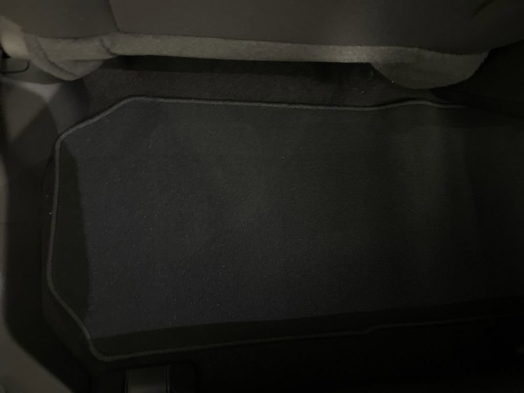 New 2025 GMC Acadia Elevation image 35