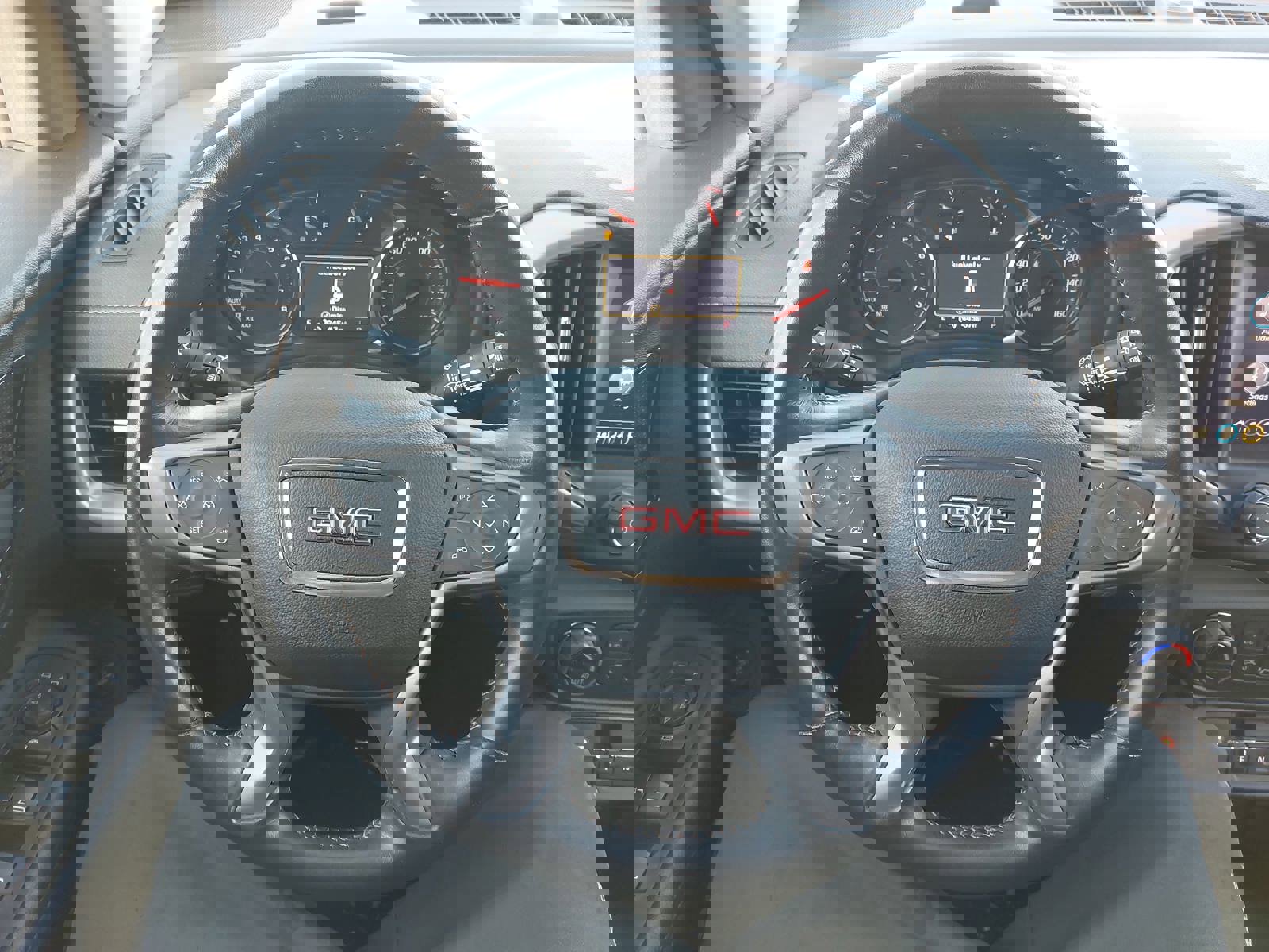 Used 2022 GMC Terrain AT4 image 16